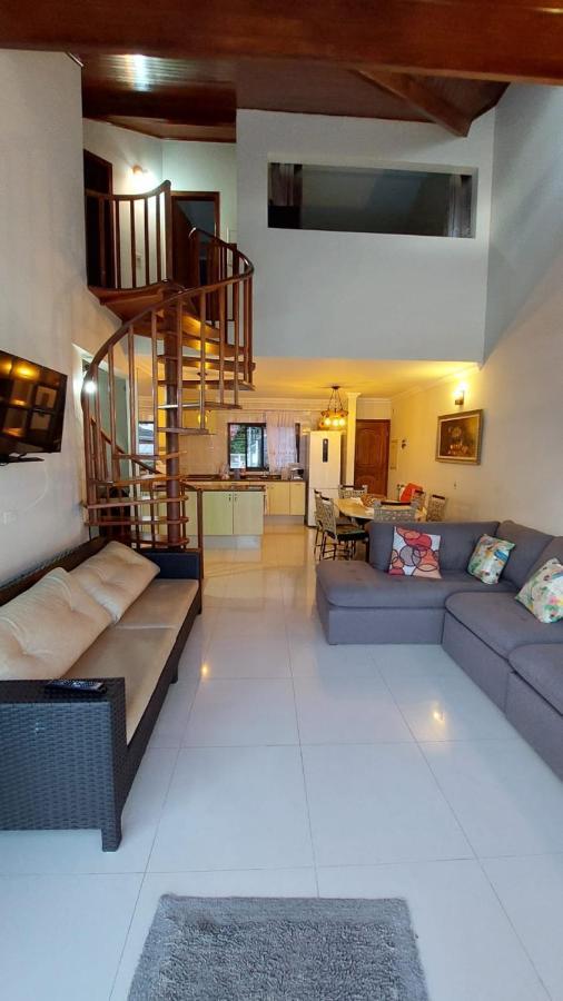 Apartment Linda Cobertura Duplex, Pe Na Areia,vista Linda. Caraguatatuba