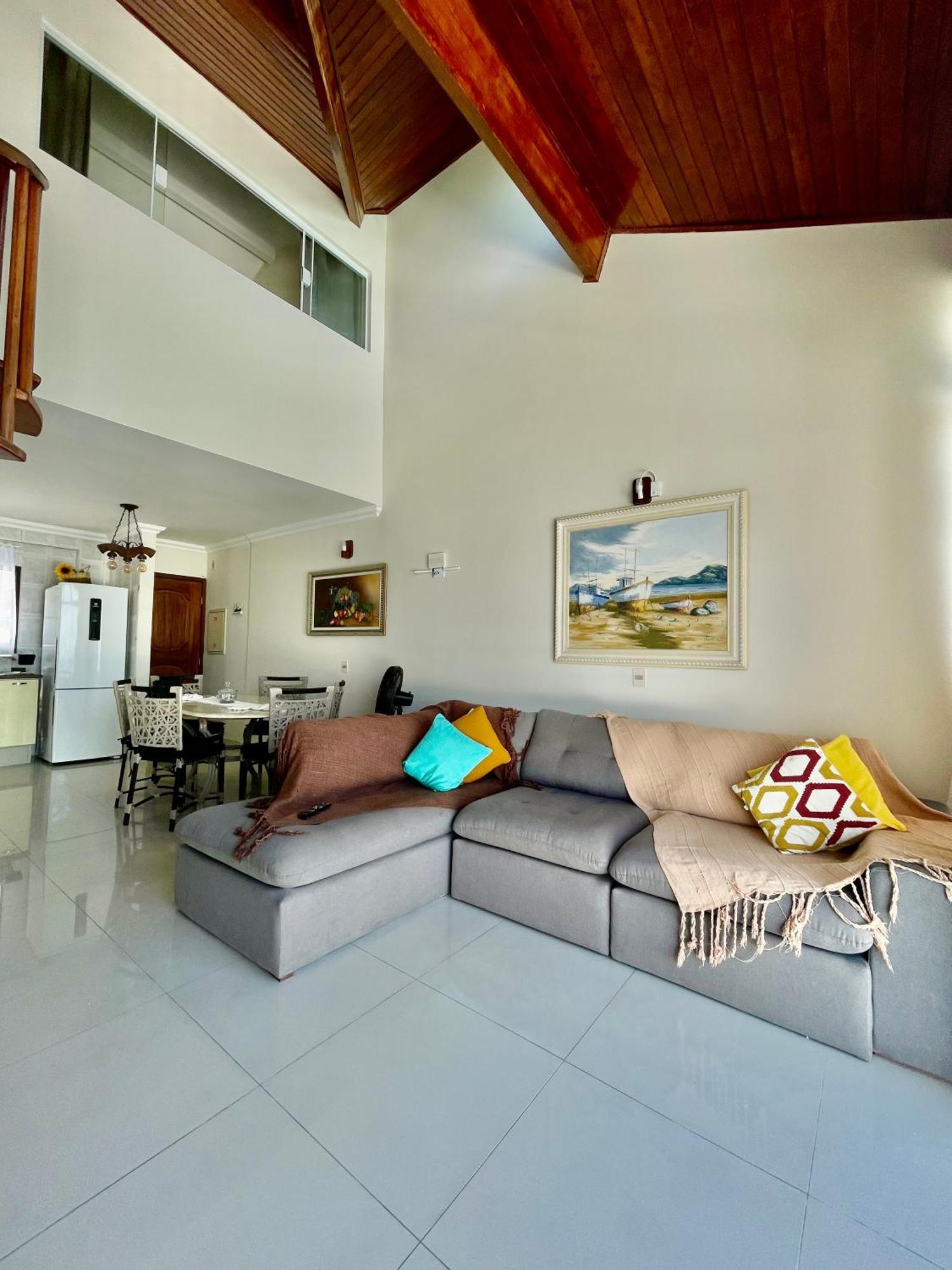 Apartment Linda Cobertura Duplex, Pe Na Areia,vista Linda. *